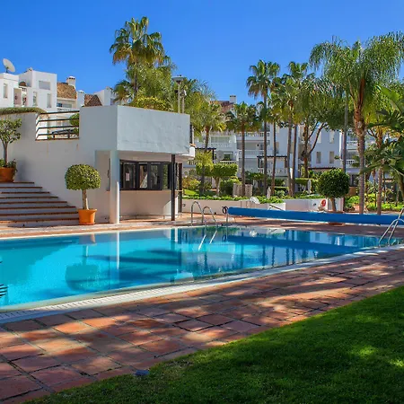 Apartment Atico Elviria