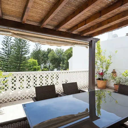 Atico Elviria Apartment *