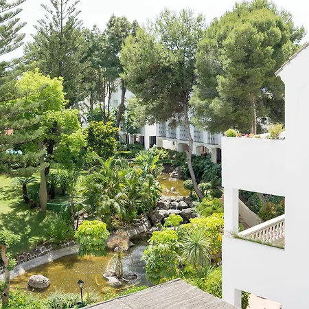 Apartment Atico Elviria Marbella