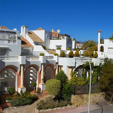 Atico Elviria Apartment *