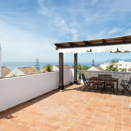 Atico Elviria *